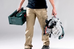 Пила торцовочная METABO KS 216M LASERCUT